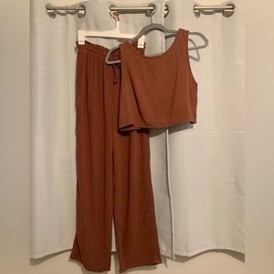 Flowy linen-like pant and top set